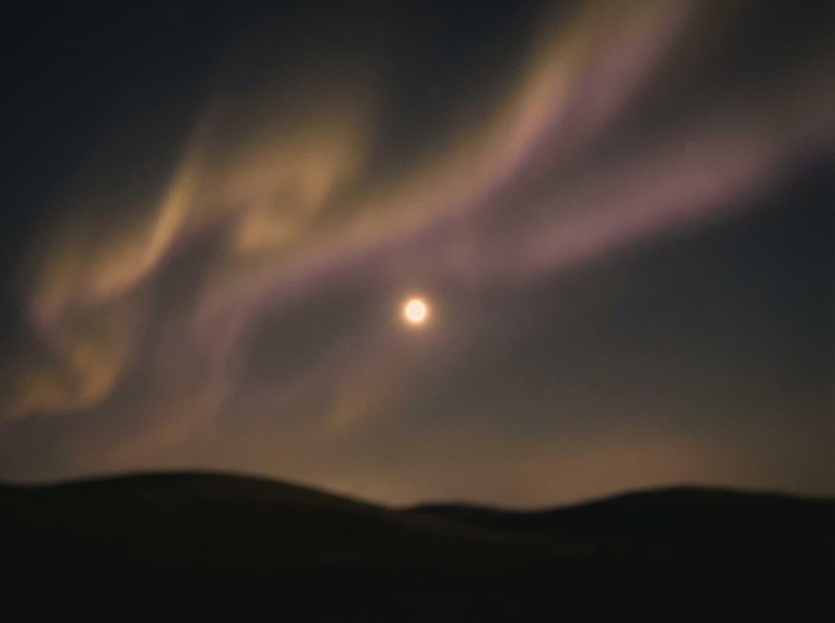 Peaceful night sky - GemZen wellness app